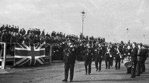 Remembrance Day parade on Victoria Avenue in 1945