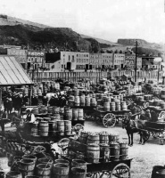 Potatoes awaiting export