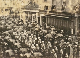 Nurses in a 1919 victory parade