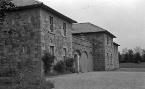 The parish arsenal. For over 170 years St Martin’s Arsenal, located adjacent to Cimetière de L’Union, was owned by the States. Built on four vergées of land sold to the States in 1842, for much of its history the Arsenal was overseen and occupied by a caretaker or keeper such as Philip Rondel, who in 1851 was the first person listed as ‘arsenal keeper’ in a census. During the Occupation, the Arsenal served an important role for St Martin and neighbouring parishes, not only fulfilling a function as a parcel delivery service and food distribution centre, but also hosting herd counts and horse reviews