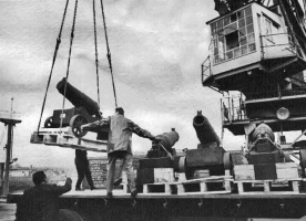 A shipment of cannons arrives for the Castle