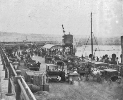 Awaiting the arrival of a steamer on the Victoria Pier
