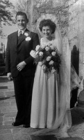 Wedding of Stanley Alfred de la Haye (1922-1982) and Marie Joyce Du Four (1924-2010) at St Saviour in 1949