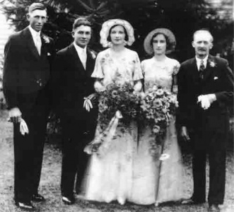 Wedding of Alice Harriet Messervy and Arthur William Slade in New Zealand