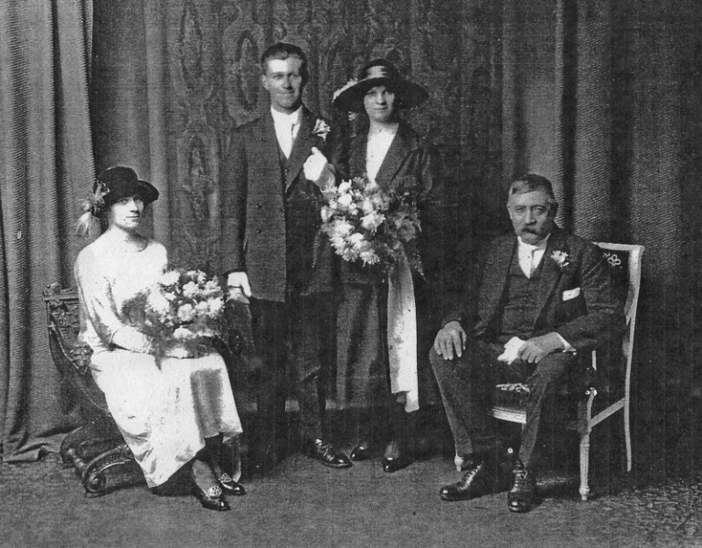 File:Anc15SyvretLeLacheurWedding.jpg