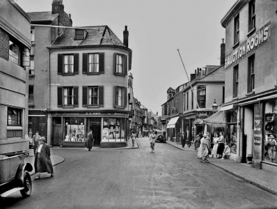 Minden Place in 1937