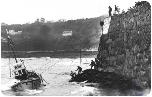 An attempt to rescue Jersey Star outside Rozel Harbour in 1959