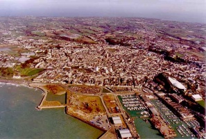 An overall view of the Waterfront in 1995