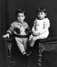 Reginald and Louisa de Gruchy (Ann de Gruchy, England)