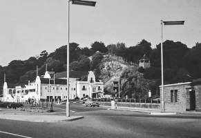 No traffic lights yet at the Victoria Avenue junction in the 1960s