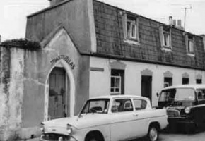 Stuart Villas, Charles Street