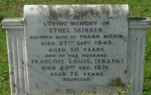 Skinner - Mont a l’Abbe cemetery