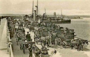 Carriages await passengers on the Victoria Pier