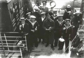 A photograph taken at the Harbour on 31 July 1914 by Dunham