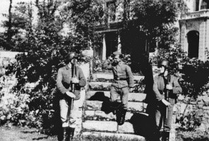 Flak battery troops in Trinity
