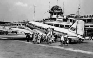 The inaugural flight from Paris in 1951