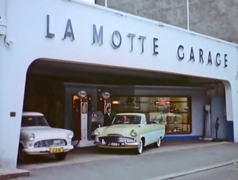 File:W17LaMotteGarage1958.jpg