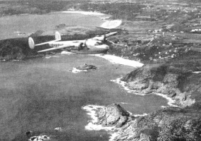 DH95 Flamingo en route to Heston