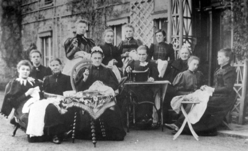 A sewing group at La Hauteur in 1890