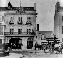 La Motte livery stables were at the end of Hemery Row on the corner of Ann Street