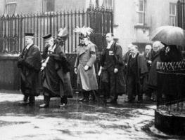 The official procession leaves the Town Church before the Proclamation of George VI