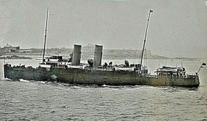 The Southampton boat departs in 1910