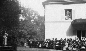 Garden performance 1904