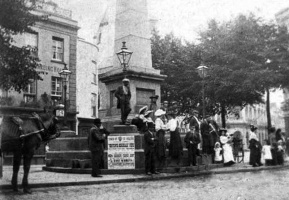 Le Sueur obelisk in 1890
