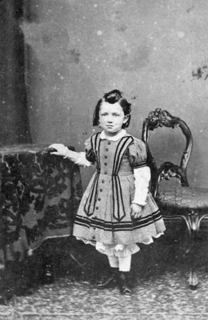A portrait of four-year-old Thomas Larbalestier, who probably did not thank his parents later for the outfit they chose for him. The image was dated as c1900, but it must have been taken between 1866 and 1875, when Asplet and Green were in business at 18½ Beresford Street