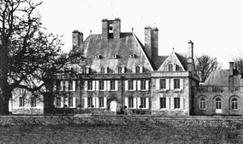 The Manor rebuilt. Although the door is in the centre of the extended frontage, it still looks out of place in relation to the tall roof
