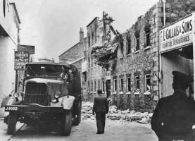 Le Gallais Depository fire in 1949 - Evening Post photograph