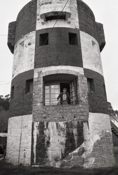 File:J22StBreladeTower1981c.jpg
