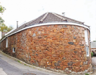 This part of the property dates from the 1700s