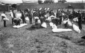 A camp at Les Quennevais in 1913 or 1914