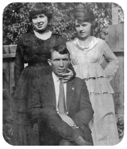 Alberic Joseph Berthelot (1885-1975) and his sisters Tecla Laura and Beatrice