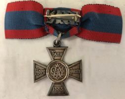 Royal Red Cross Medal awarded to members of the Nursing Services of the Armed Forces in recognition of devotion, acts of bravery, and meritorious service