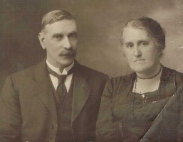 John Henry Holmes and Agnes Mary, nee Davey