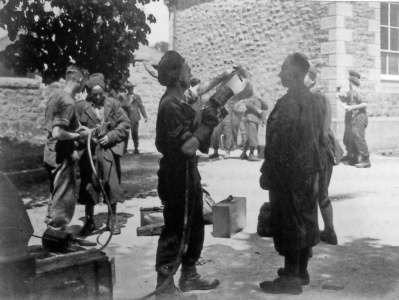 Processing German prisoners at St Lawrence