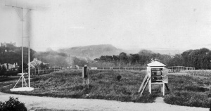 Weather recording instruments