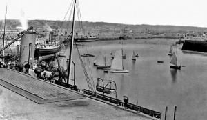 Dinghies in front of South Pier