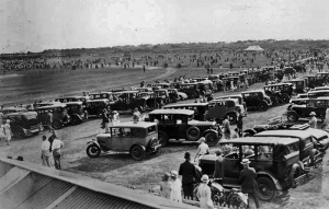 Cars parked at Les Quennevais for the 1933 air display - picture Evening Post