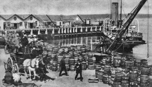 A busy Victoria Pier
