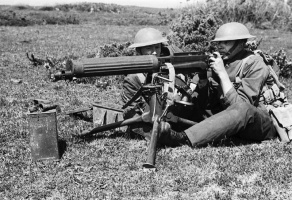 Militia machine gun training in 1939 - Picture courtesy of Evening Post