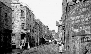 Conway Street in 1900. The Hotel de La Boule d'Or annexe in the right foreground became part of the Pomme d'Or Hotel