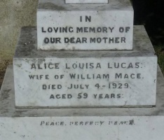 Mace - Mont a l’Abbe cemetery