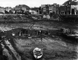 Filling in the top of the old harbour