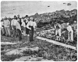 A working party in 1929