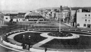 The Weighbridge gardens before a flagpole was replaced with Queen Victoria's statue