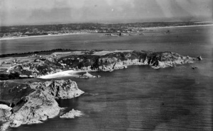 1933 aerial photograph by Aerofilms