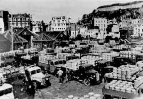 Potato lorries queuing at the weighbridge in the late 1940s